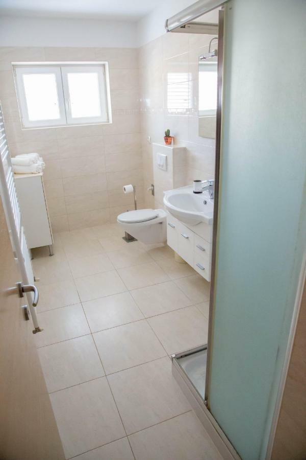 Apartament Apartman Matea Malinska Zewnętrze zdjęcie